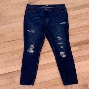 Old Navy Rockstar Distressed High Rise Ankle Jeans